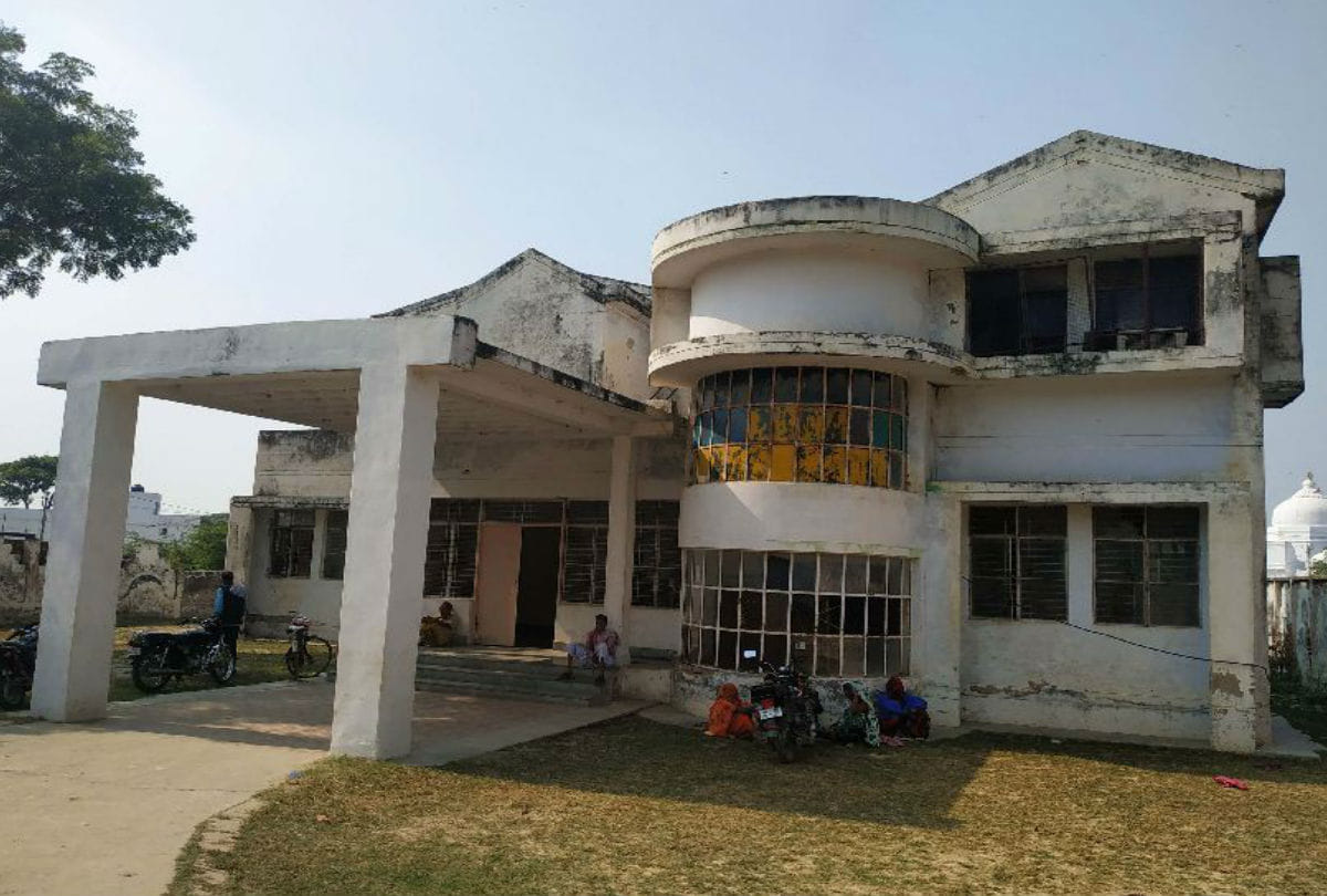 Atal Bihari Vajpayee Inaugurated Tourist Complex in Bateshwar