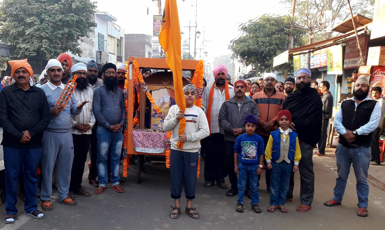 Prabhatferri duly closed, city kirtan today