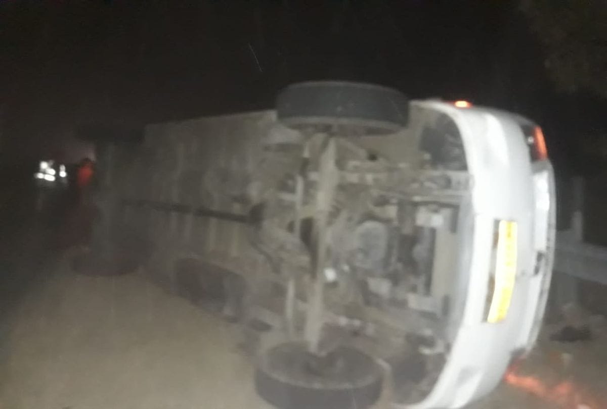 accident on yamuna expressway in mathura up news