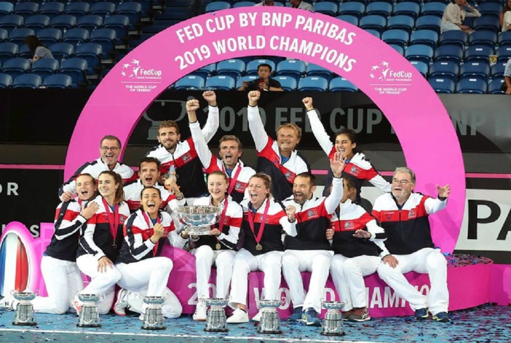 France claim FedCup  title with 3-2 win over Australia