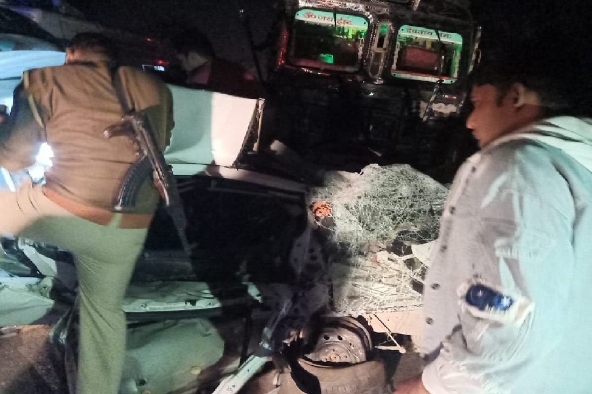 Five friends died in road accident in Meerut district of Uttar Pradesh