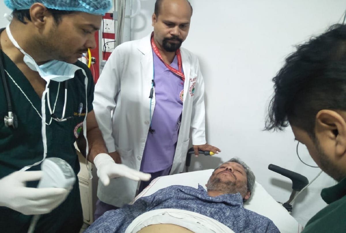 BJP MP tirath singh rawat Car Accident on delhi haridwar highway