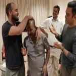 धोनी अपने दोस्त का बर्थडे मना रहे हैं