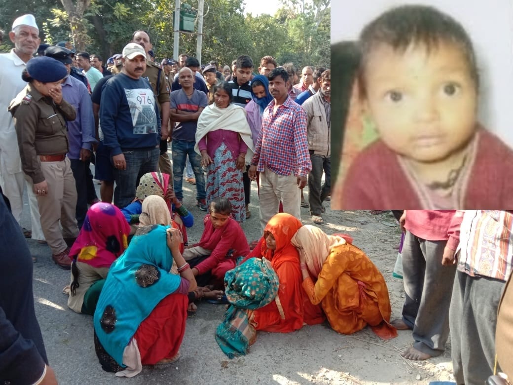 school bus crushed two year old kid in ramnagar, died
