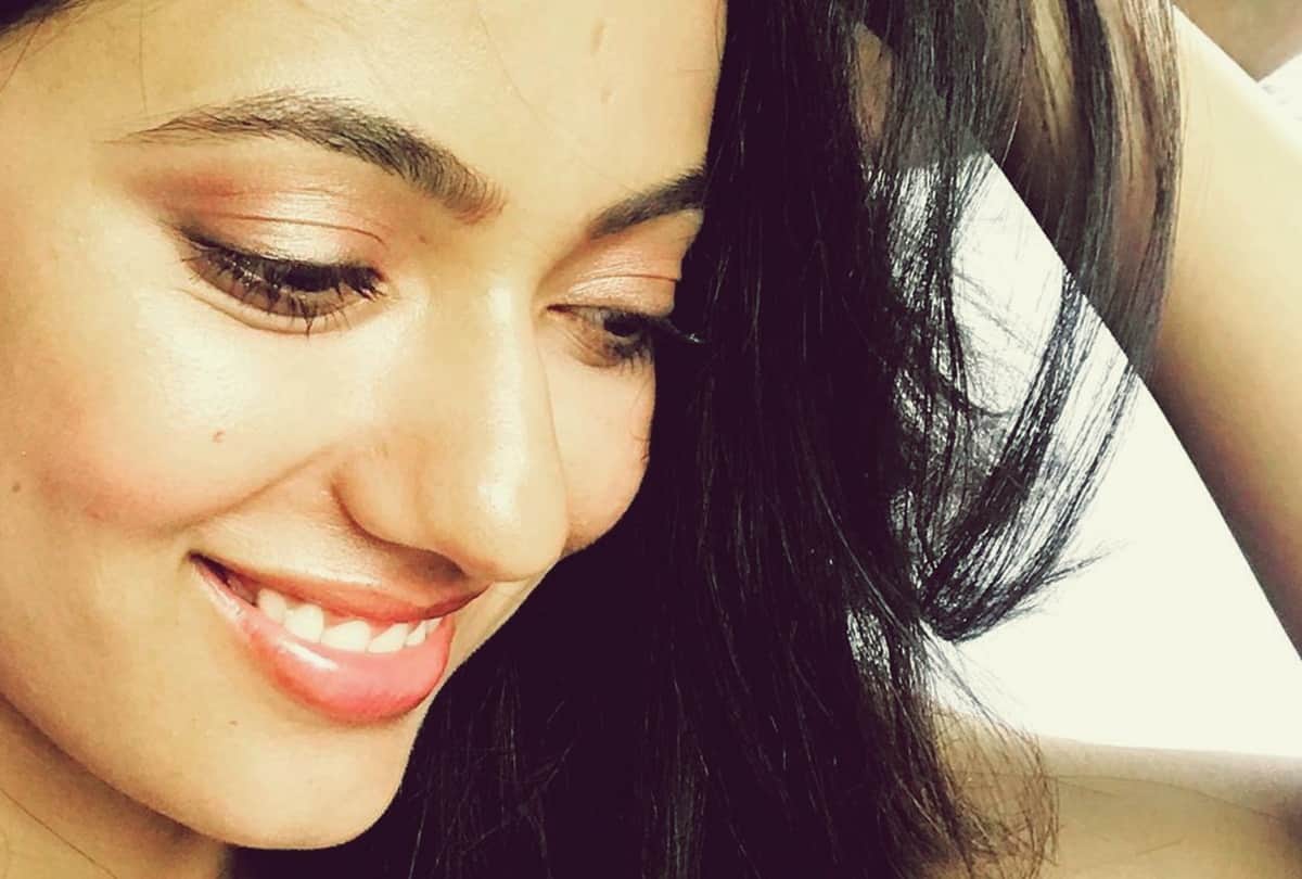 Disha patani Sister khushboo patani pics goes viral on internet she is an Army Officer