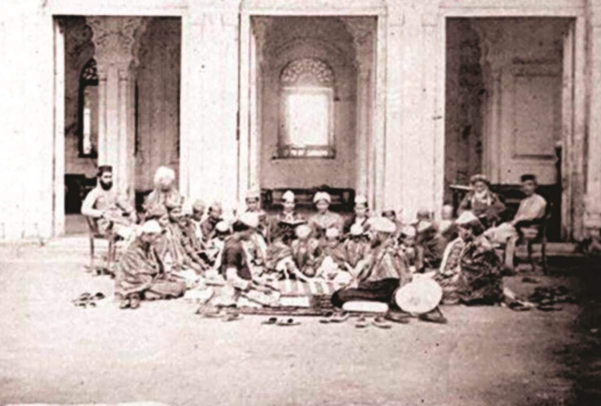 know about the history of lucknow university