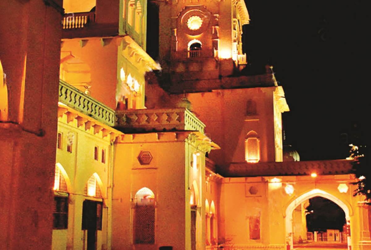know about the history of lucknow university