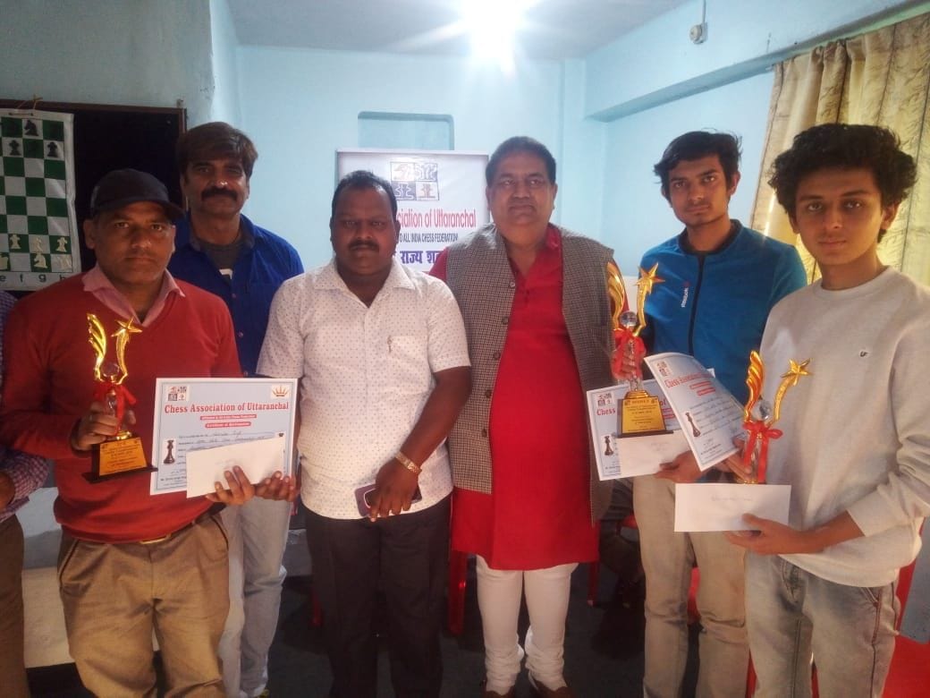Chess players from Dehradun and Pauri will lead the state in national games.