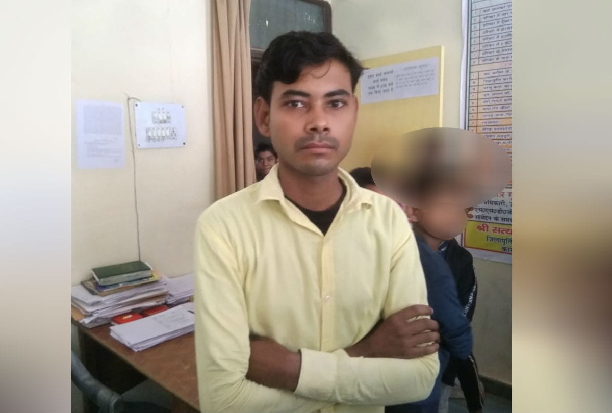 Fake food inspector caught in Kasganj Lodge Fir