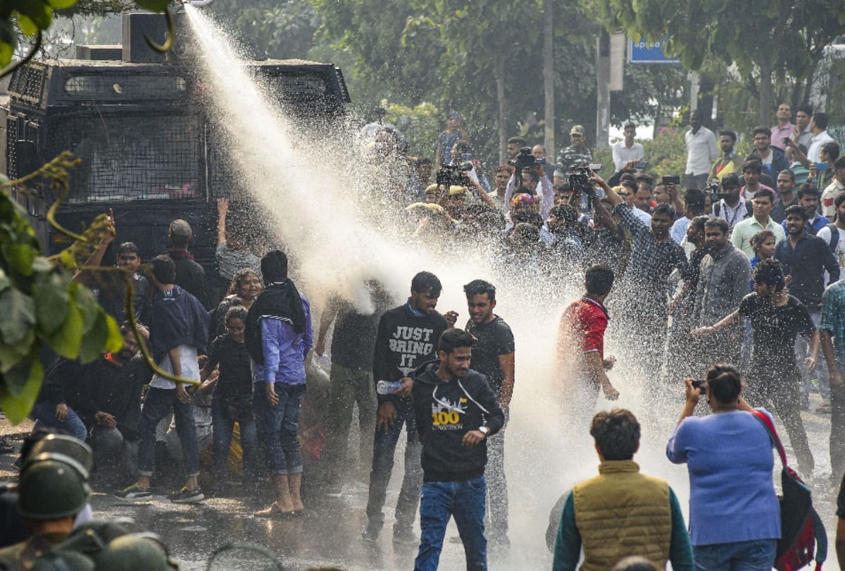 JNU Hostel Fee Hike, JNU students protest, Fund crunch in Central Universities