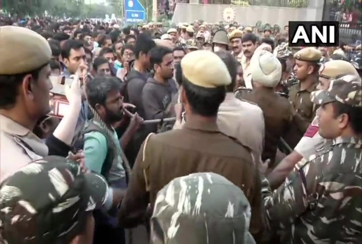 JNU students protest outside campus demanding to meet their demands
