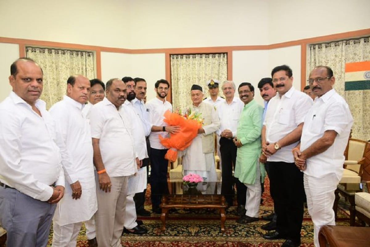 Maharashtra Live Updates Shiv Sena MP resigns from central cabinet, Congress will does meeting