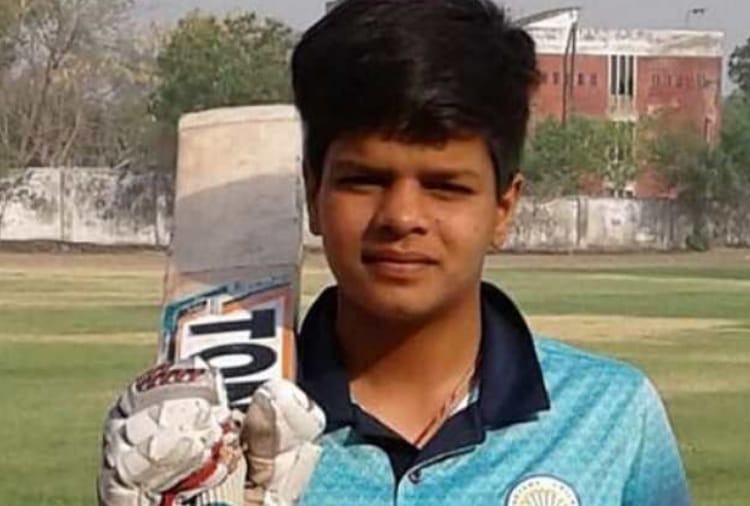 Shefali verma breaks sachin tendulkar record, becames youngest cricketer to make half century