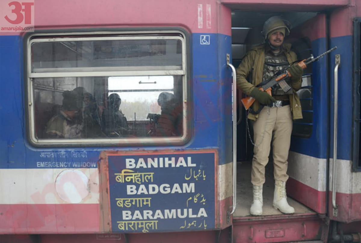 Rail service resume in Kashmir, railway runs trial run between Srinagar-Banihal railway station