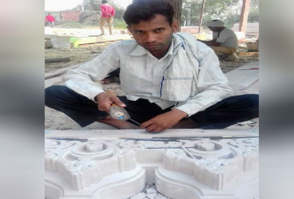 Ram Mandir Nirman Use Fatehpursikari Artisans Carved Stone in Construction