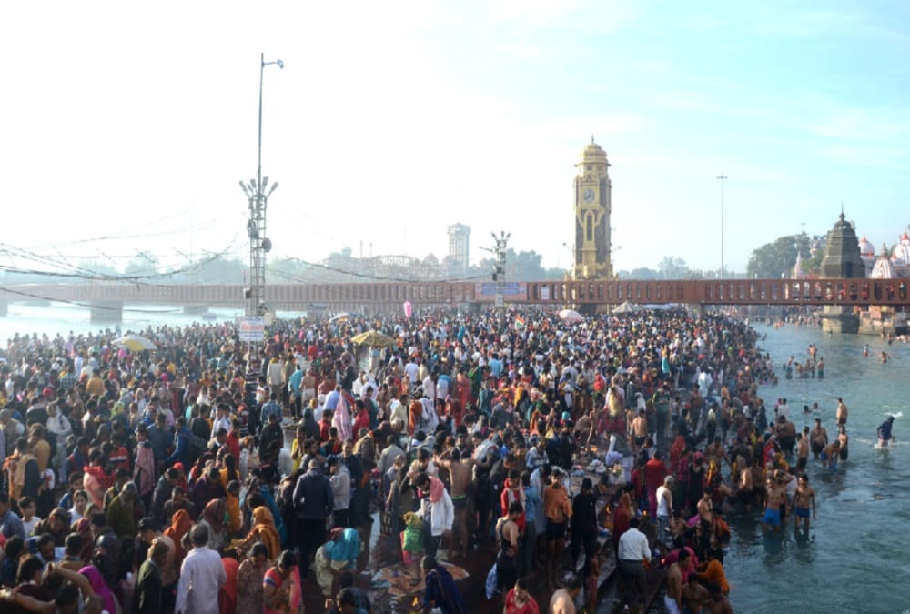 kartik purnima 2019: heavy traffic jam after 25 lakh devotees ganga snan in haridwar