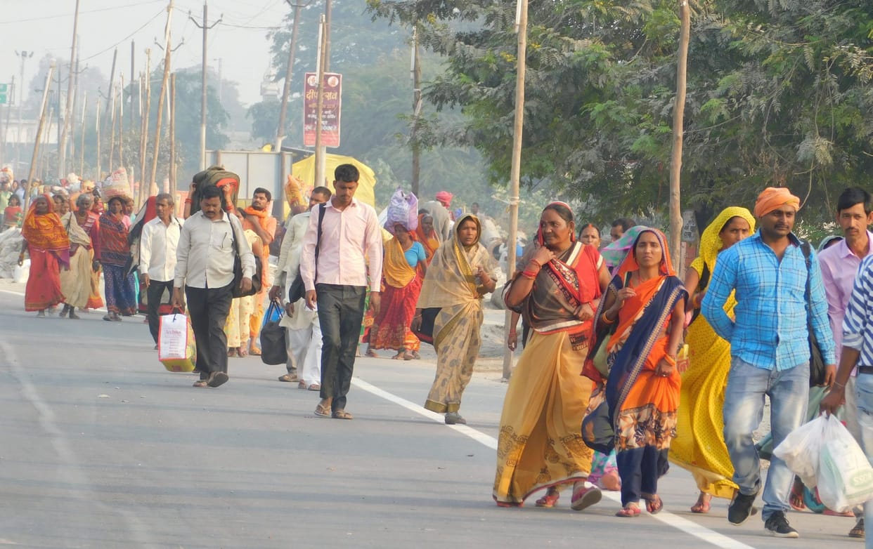 devoti crowed in ayoghya