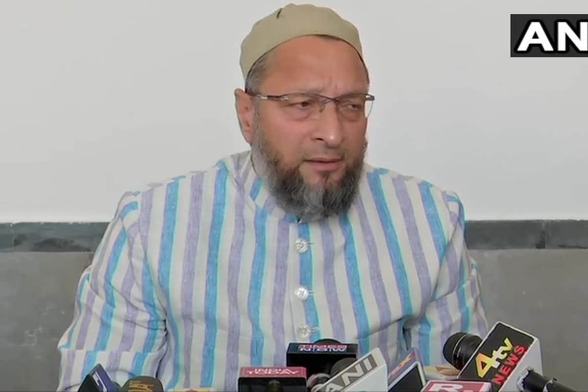 koena mitra reacts on owaisi statement when he being back masjid