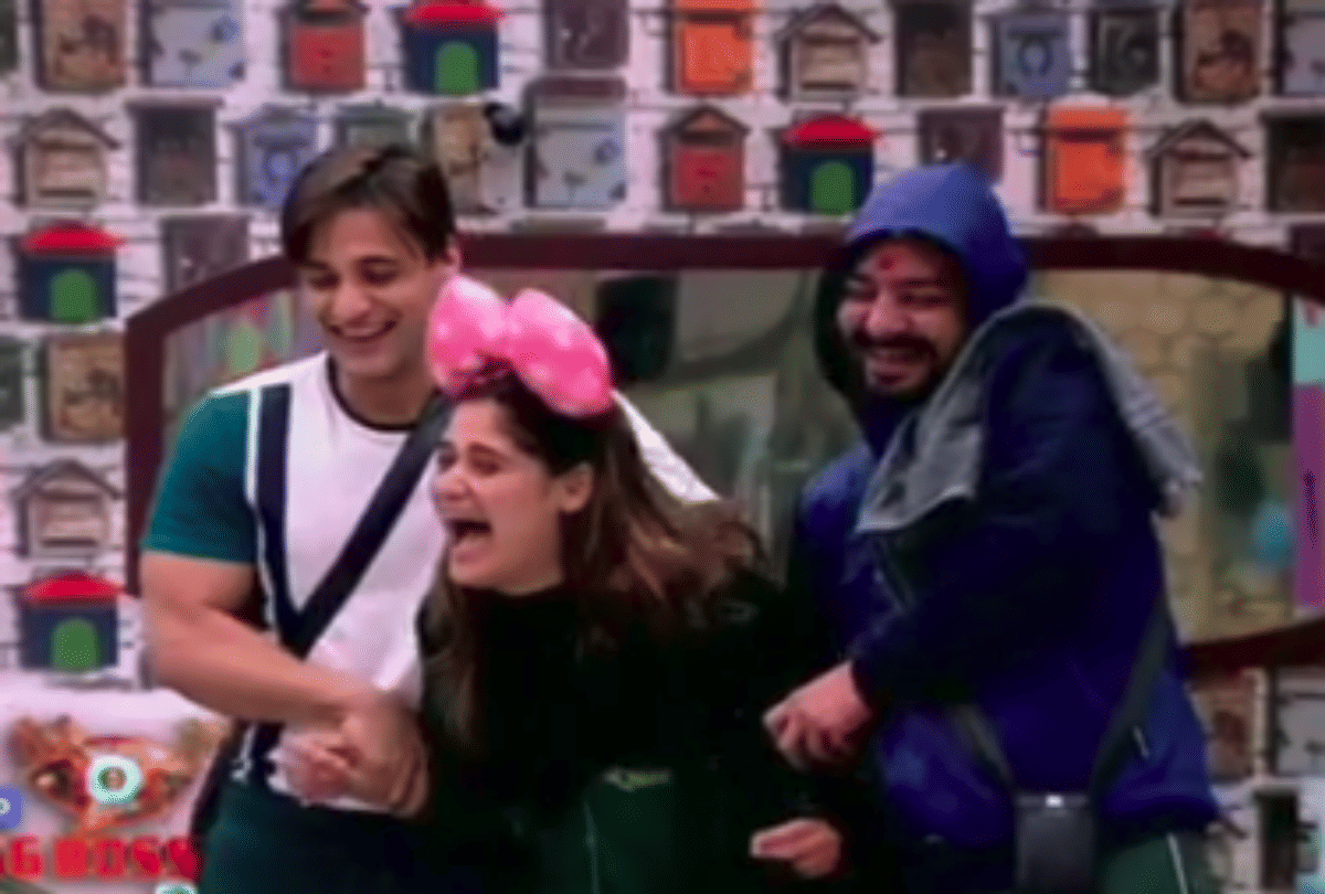 Bigg Boss 13 Latest Update tuesday episode captaincy task