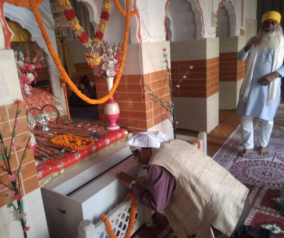Celebration of Guru Nanak Dev ji with reverence