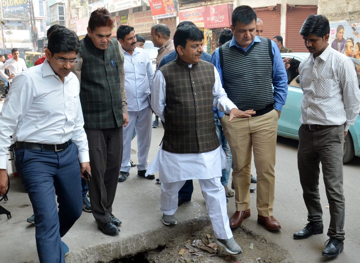 Minister of State Kapil Dev Aggarwal visits