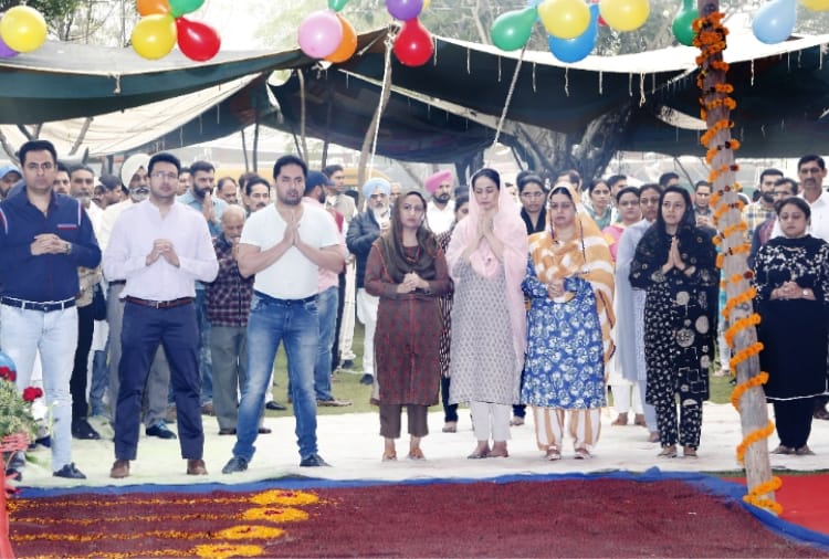 Honeypreet reached the program of dera sacha sauda in Sirsa