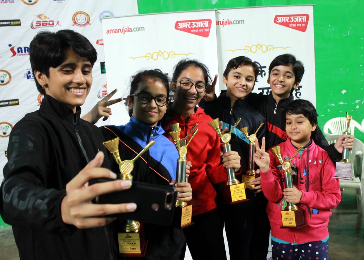 meerutions tops in badminton comptition