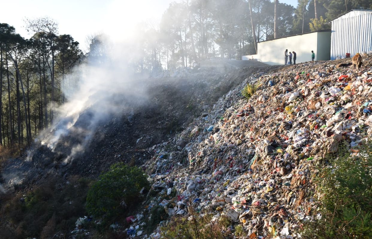 Fire not extinguished in dumping zone