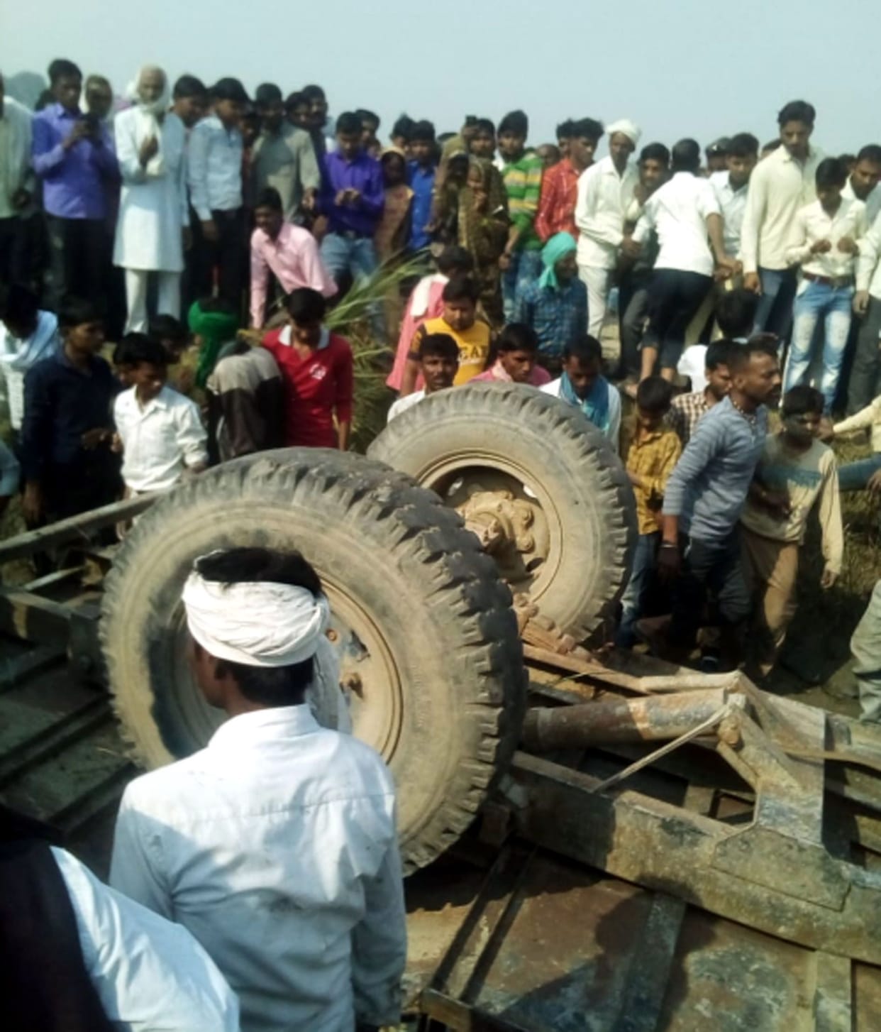 road accident in kasganj