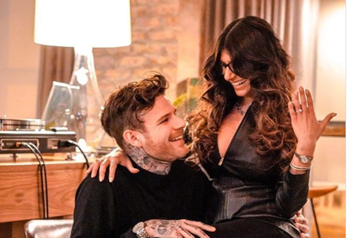 Mia Khalifa Adult Star decided to get married THIS UPCOMING SUMMER