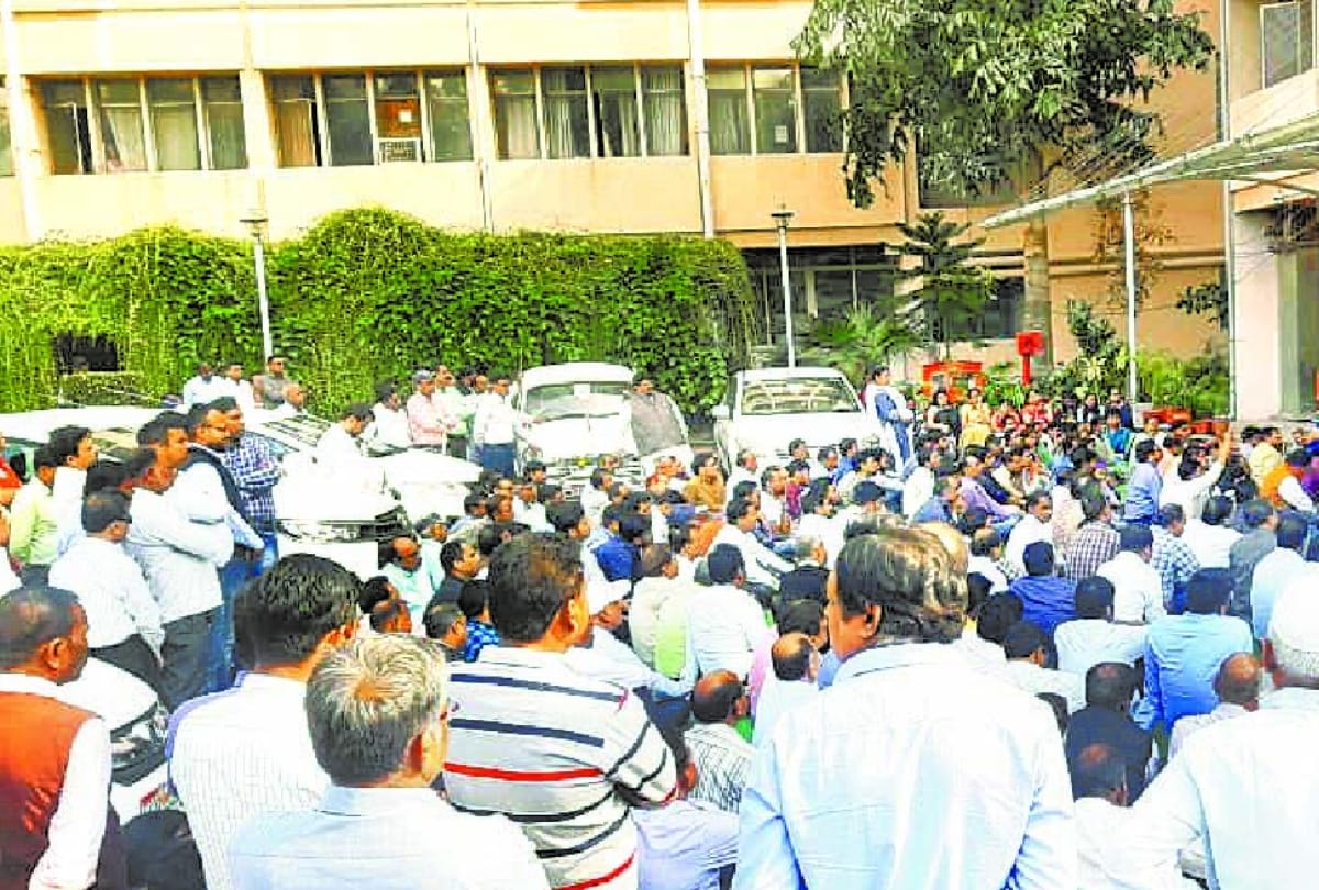EOW takes Abhinav Gupta in custody in PF scam case