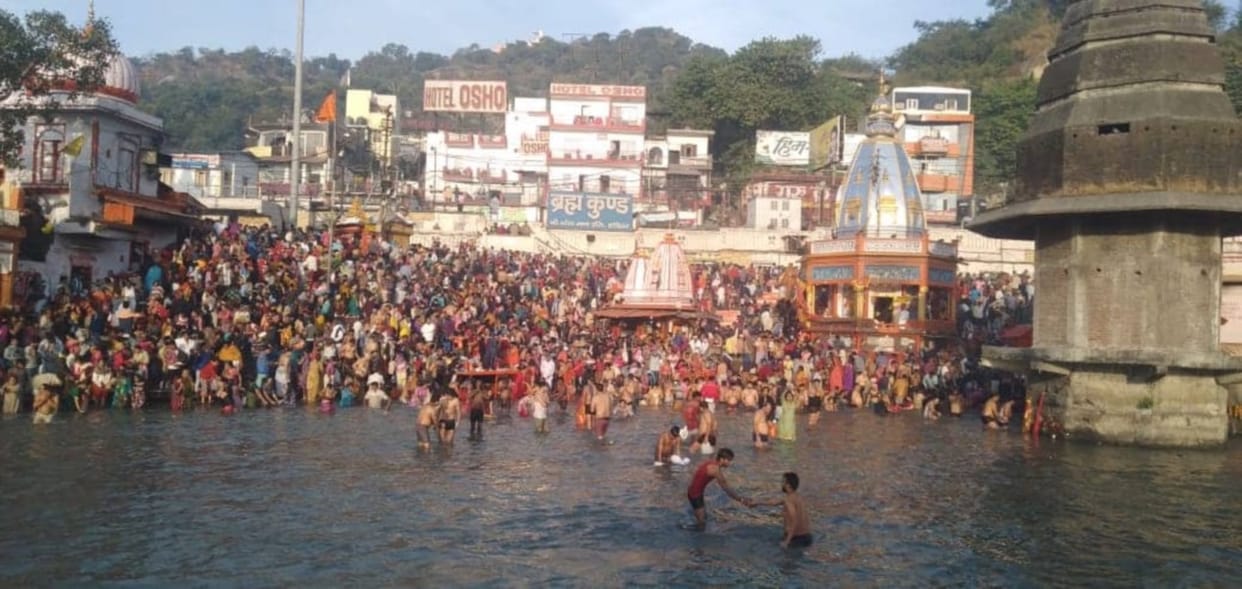 Kartik Purnima 2019 ganga snan in haridwar and rishikesh photos