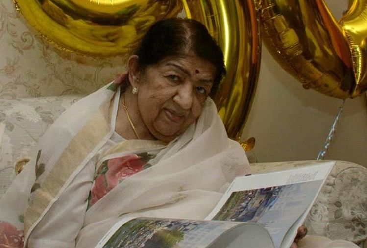 पहले से बेहतर है लता मंगेशकर की सेहत जल्द लौटेंगी घरपरिवार Lata Mangeshkar Health Update She 3787