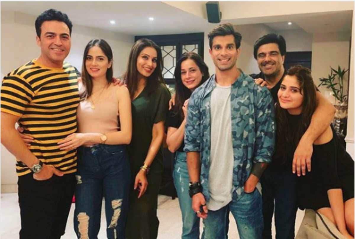 Bigg Boss 13 Aarti Singh talk about Bipasha Basu husband karan singh grover in bigg boss house