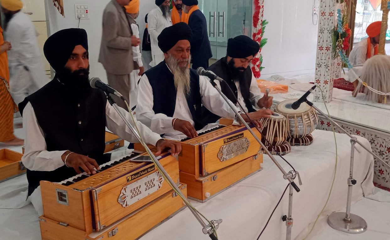 Shahabad kirtans were taken with companions