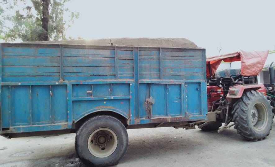 Illegal mining is not stopping in Mandavali area