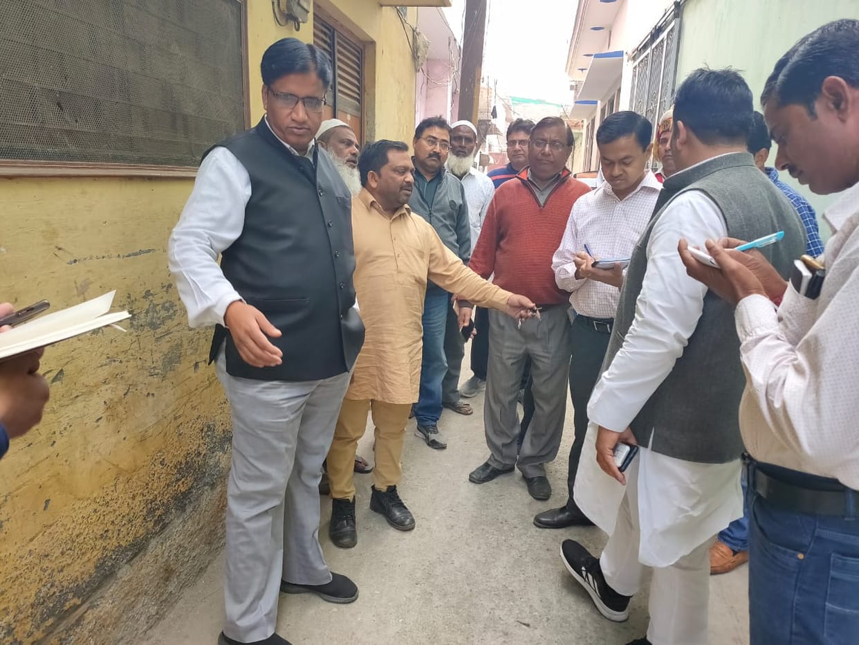 Mayor angry over negligence in construction work