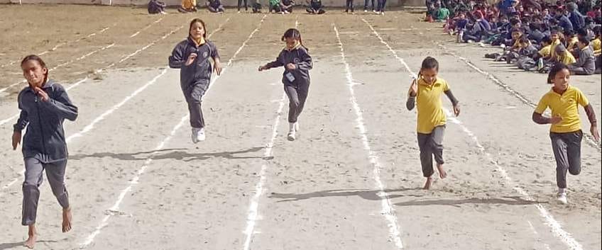 Prashant-Shalini first in the senior category of 400 meters race