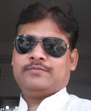 Mobile service center manager died in an accident