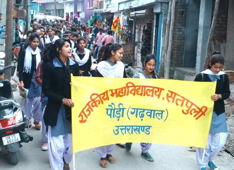 College adopts Chamolisan village