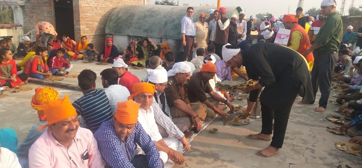 Shabad kirtan echoed in gurudwara, crowd gathered in langar