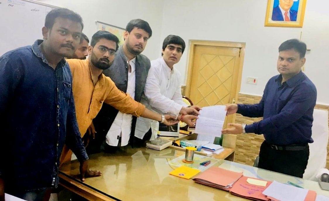 Leadership crisis in Allahabad University