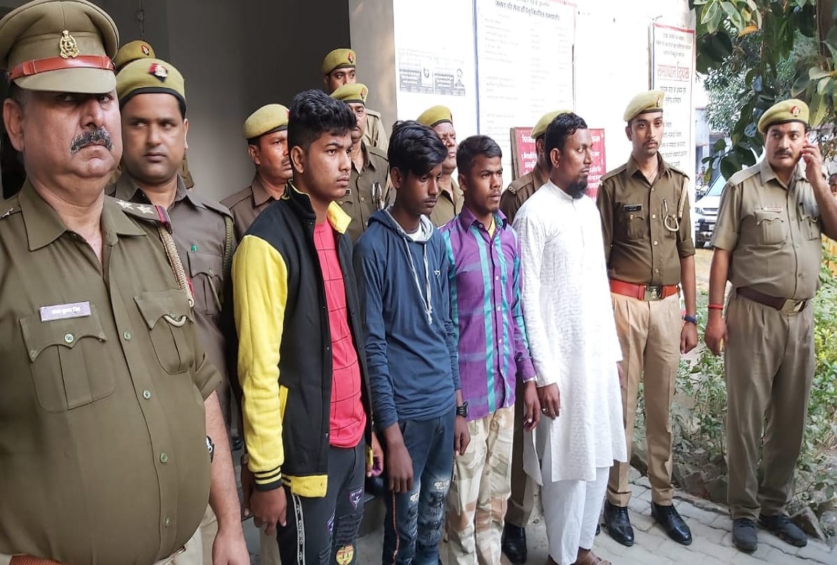 Masjid blast Lucknow ATS team Visited and scene in kushinagar