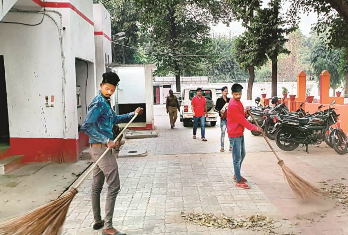 special cleaning campaign started in police stations in lucknow