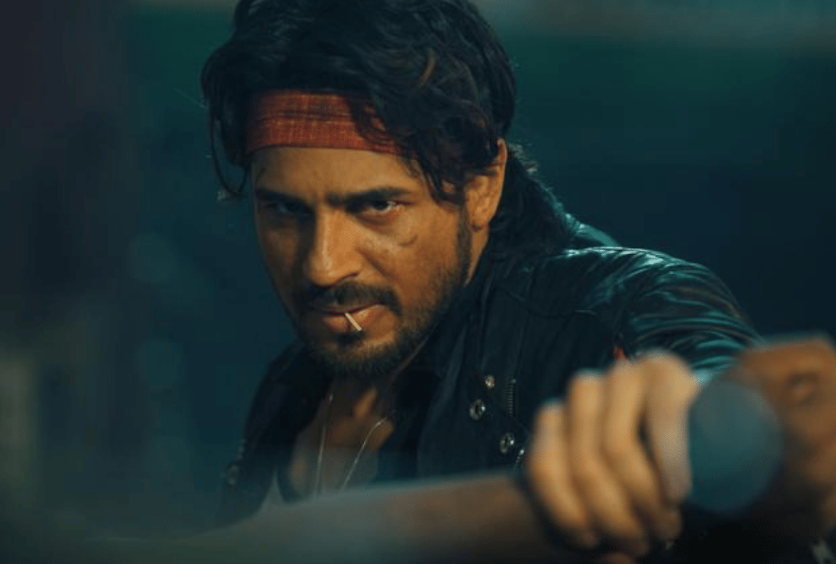 sidharth malhotra and kiara advani dance on the floor