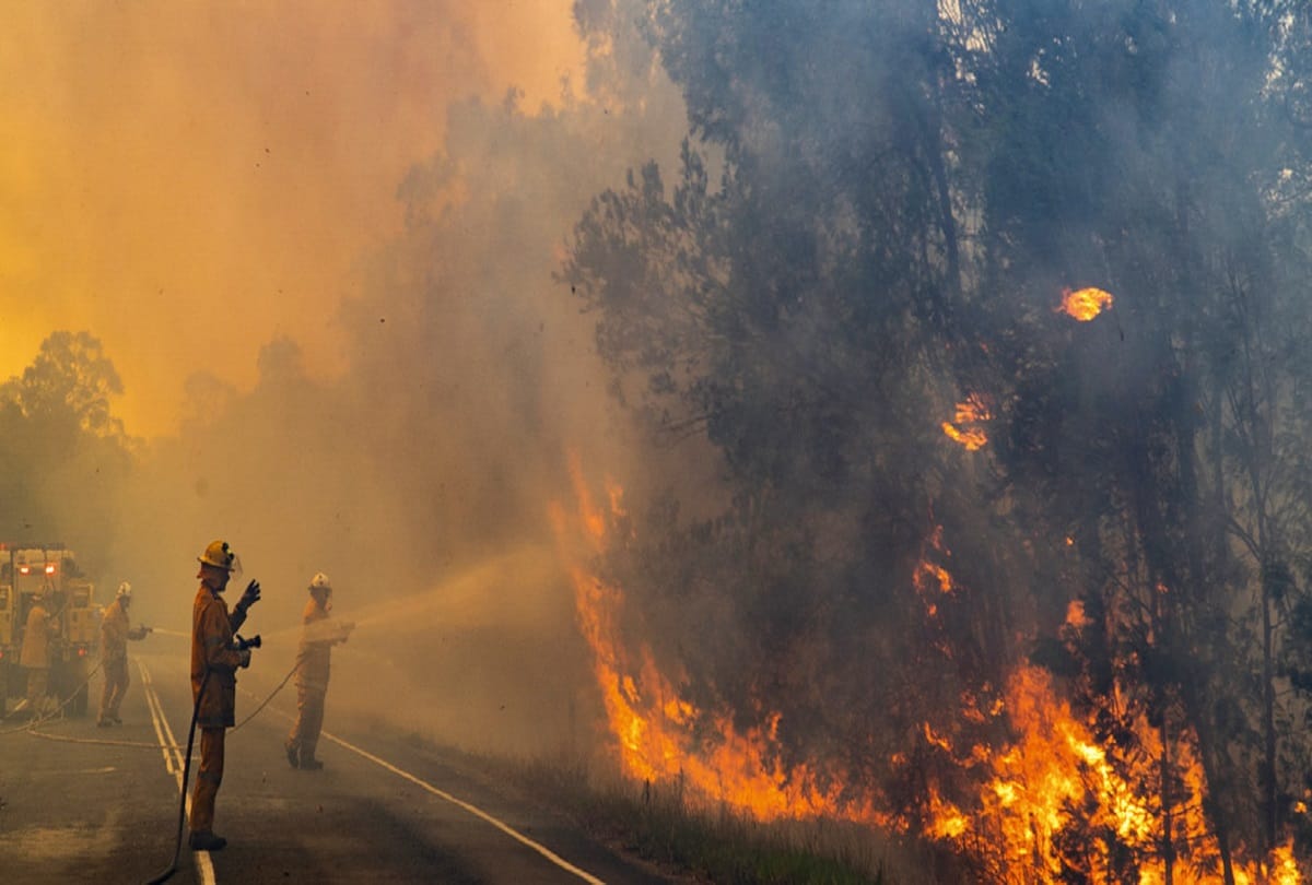 Communities must stay vigilant from Australia wildfires