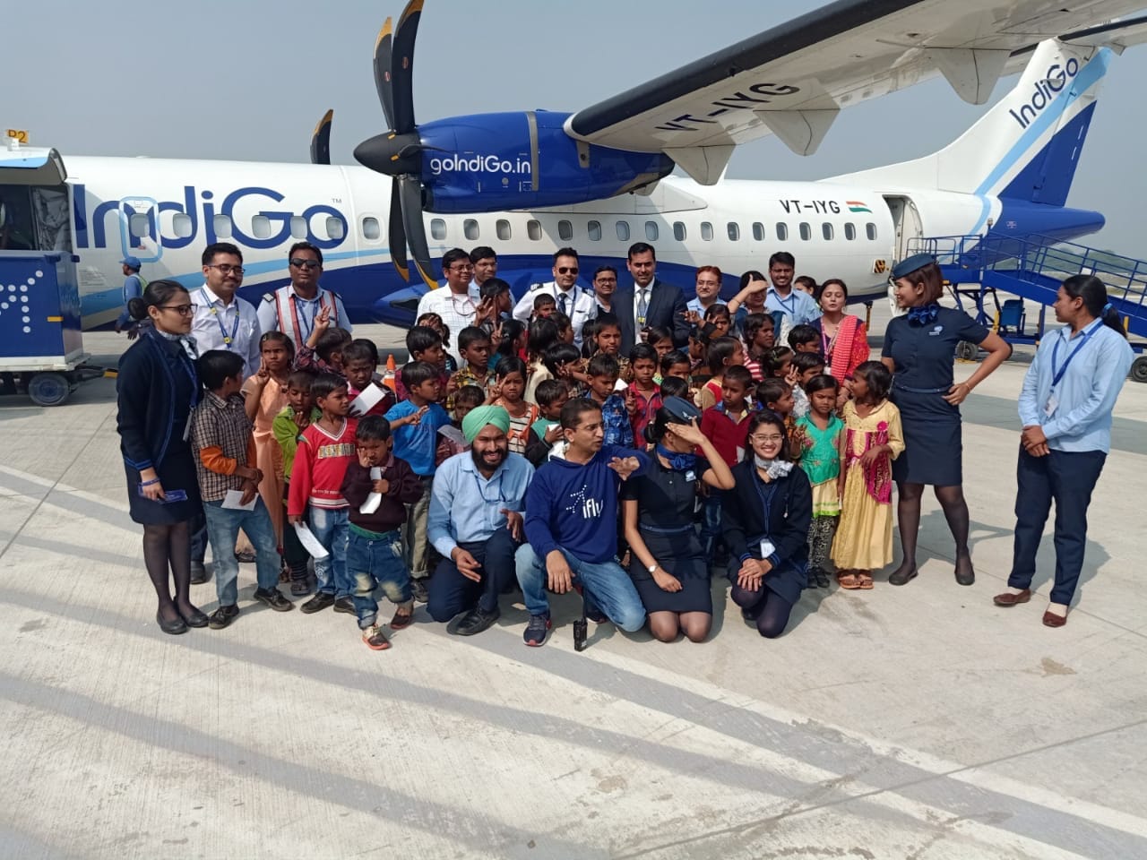 Prayagraj Airport Admin's unique initiative on Children's Day, boarding primary school children