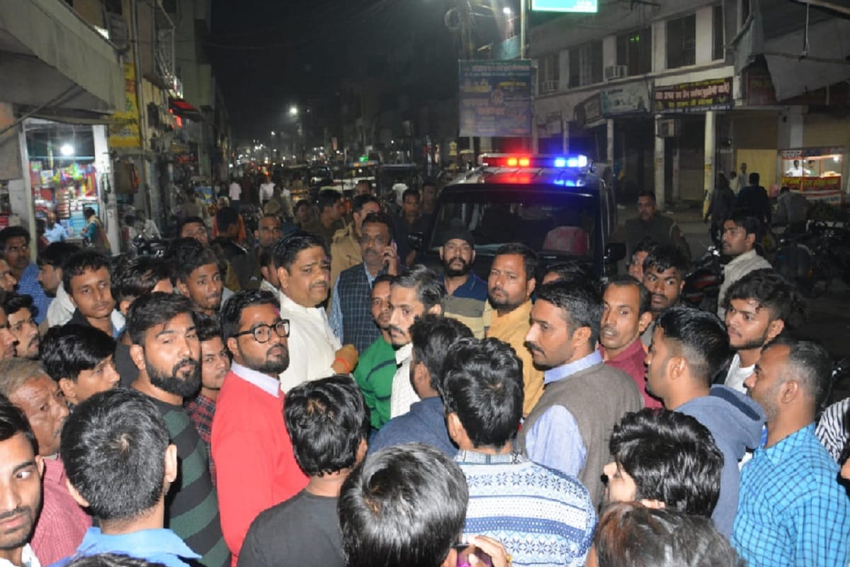 Strike is warned after bike seized of councilor in Baghpat district