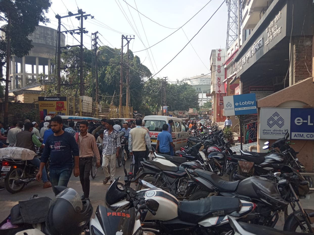 City entangled in the spiral of encroachment
