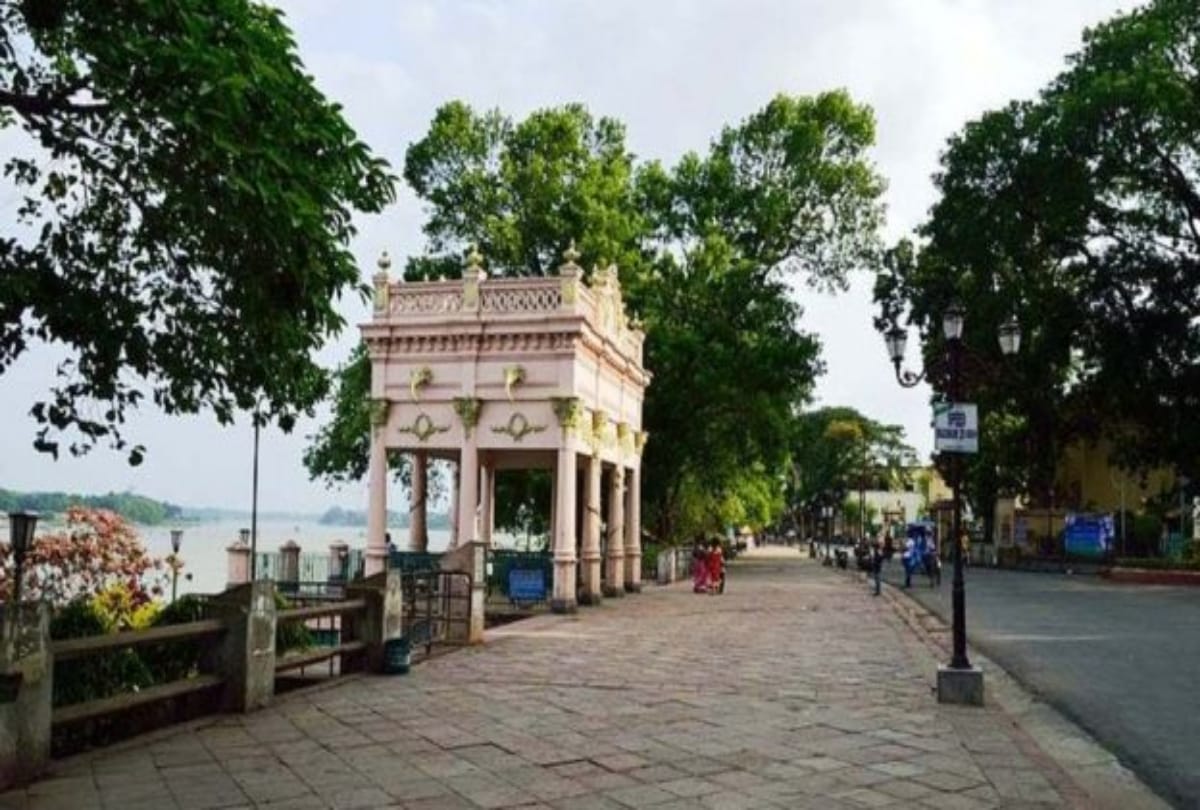 In West Bengal Son seeks self Independent sufficient Groom for his widowed mother On Facebook